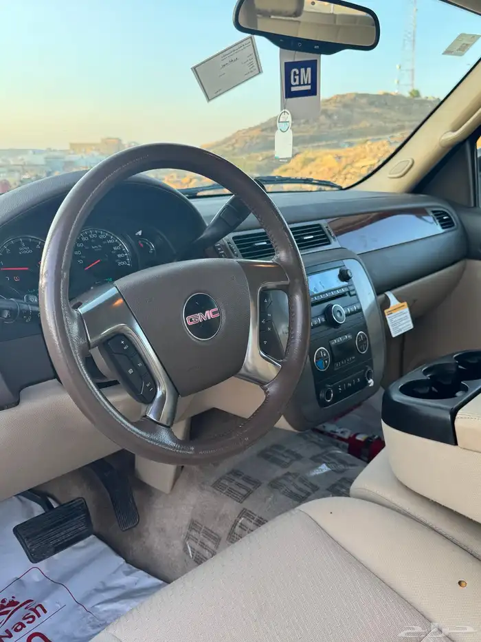 يوكن 2009 مخزن دبل ماشي 136 الف 13