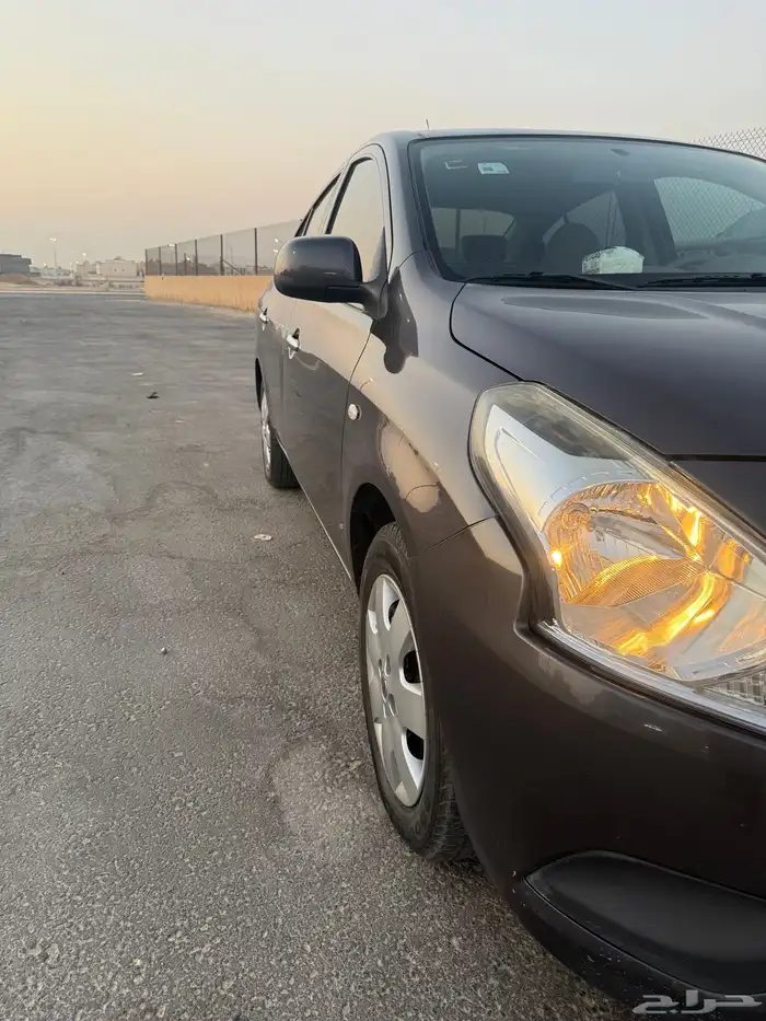 نيسان صني 11
