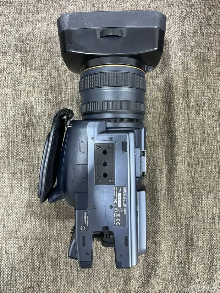 كاميرا Sony Handycam DCR-VX2200e الاحترافية 9