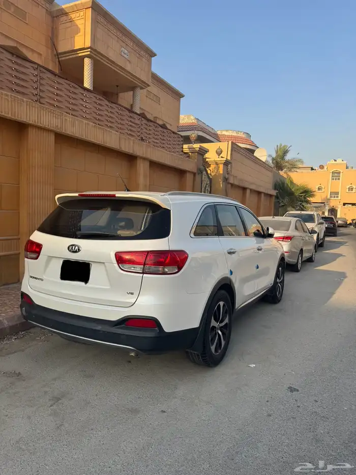 للبيع كيا سورينتو Kia Sorento 2016 V6 3