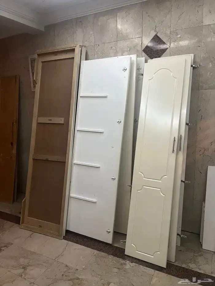للبيع المستعجل دولاب اربع درف 1