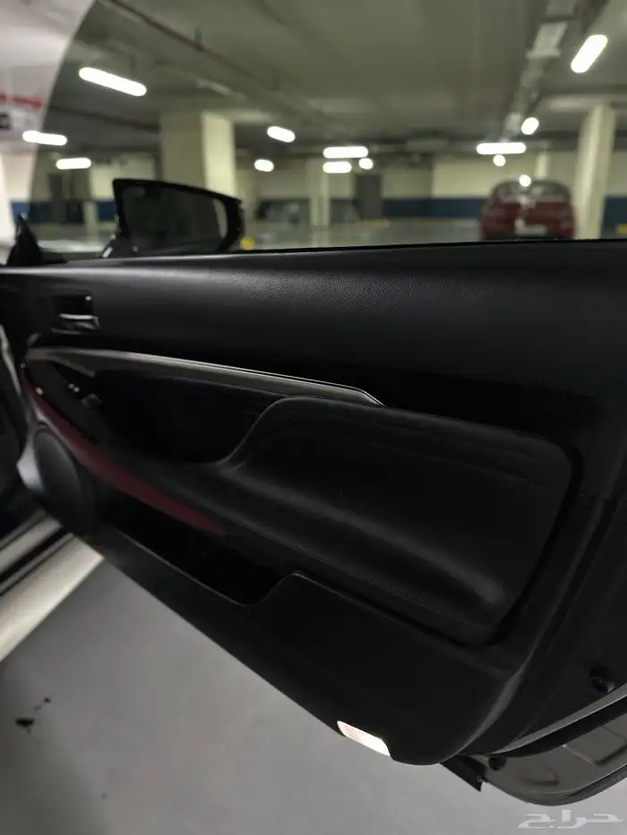 لكزس RC350 2023 30