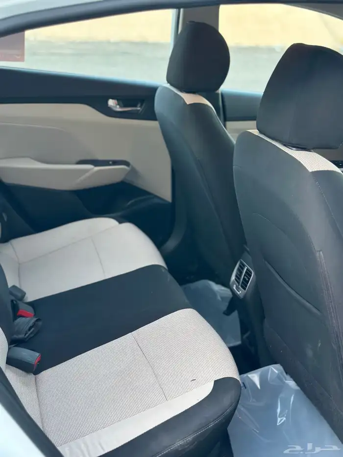 اكسنت 2023 ابيض 20