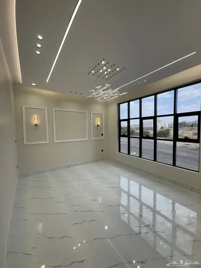 للبيع بالمحاله روف علوي دور ثاني مع ملحق تشطيب vip 4