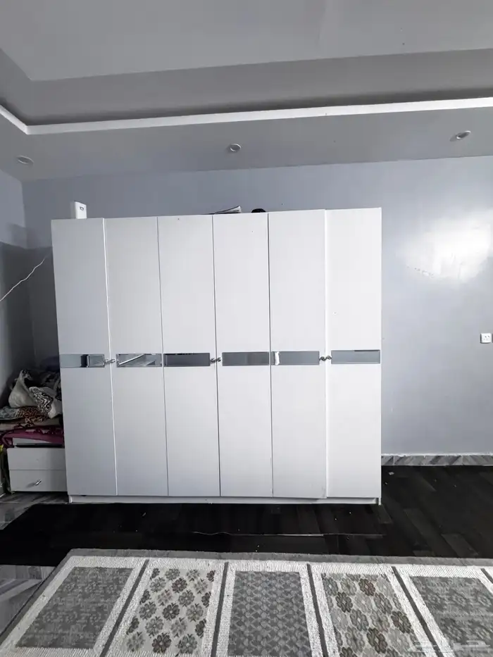 غرفة نوم شبه جديده 4