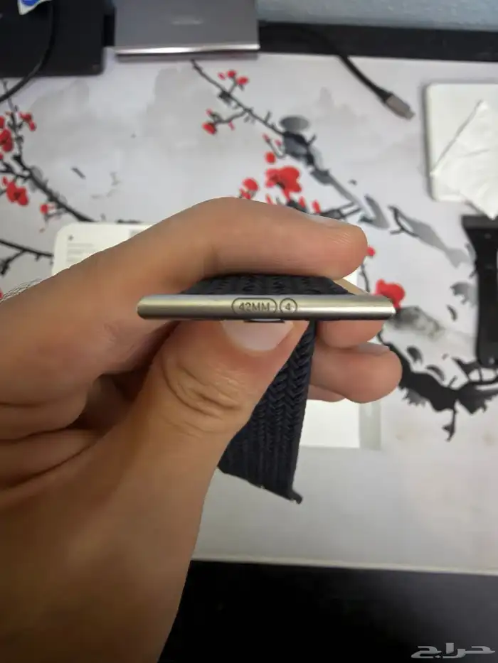 سوارة فردية ل ساعة ابل واتش 42mm اصلية مقاس 4 2