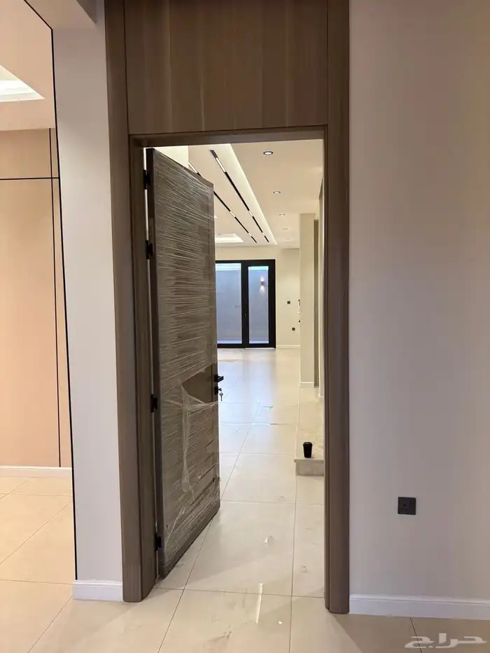 فيلا فاخرة للبيع بحي الصواري - ابحر الشمالية 275م 8