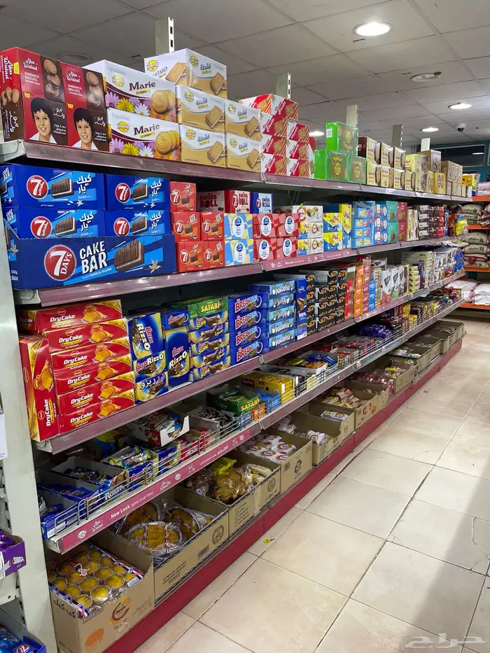 سوبر ماركت للتقبيل او للبيع بكامل اغراضه في سبت الجارة 7