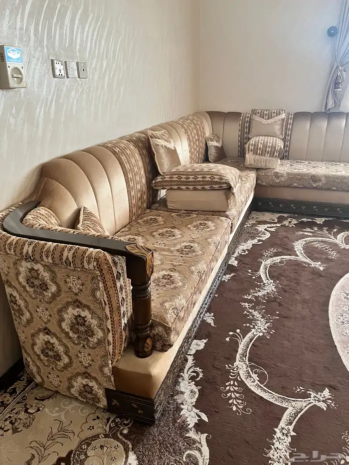 كنب مجلس رجال مع طاولاته وزوايته لسوم 0