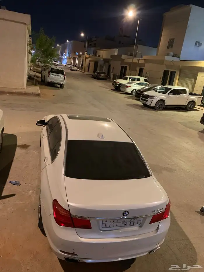 بي ام 2010 حجم 730 3
