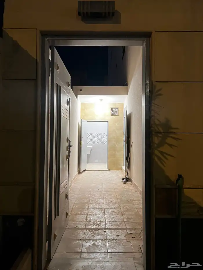 شقة دورين بحي ظهرة لبن 10