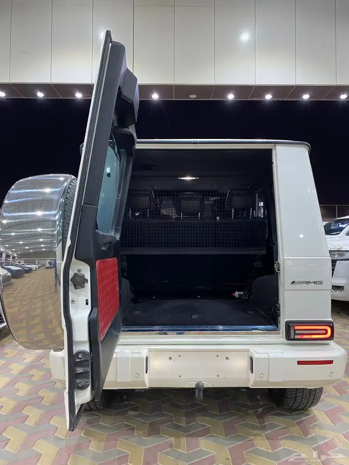 ميرسيدس G63 المديل 2014 العدد 240 الف (تم البيع) 22