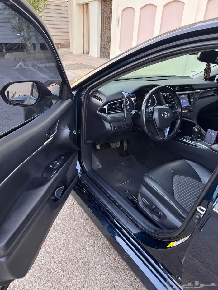 كامري 2020 فل كامل فئة SE 6