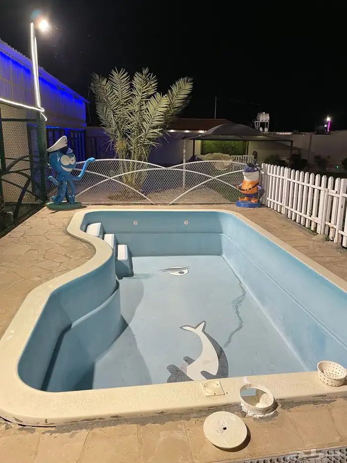 استراحة للايجار هابي نايت. مسبحين 3