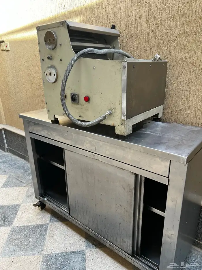 فرادة عجين وطاولة مع ادراج استيل 0