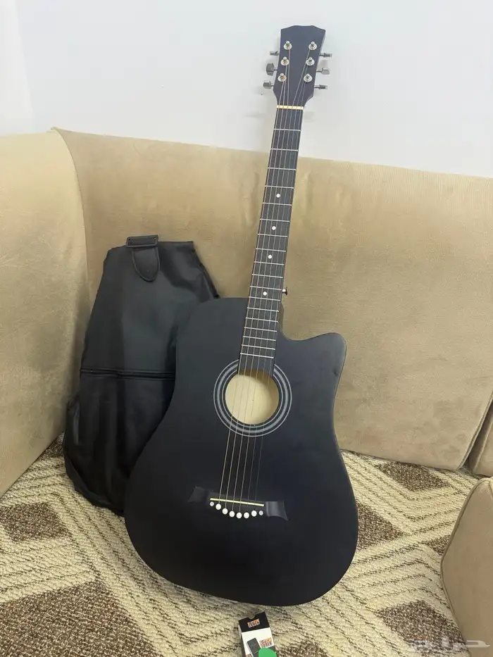 قيتار كلاسيكي 0