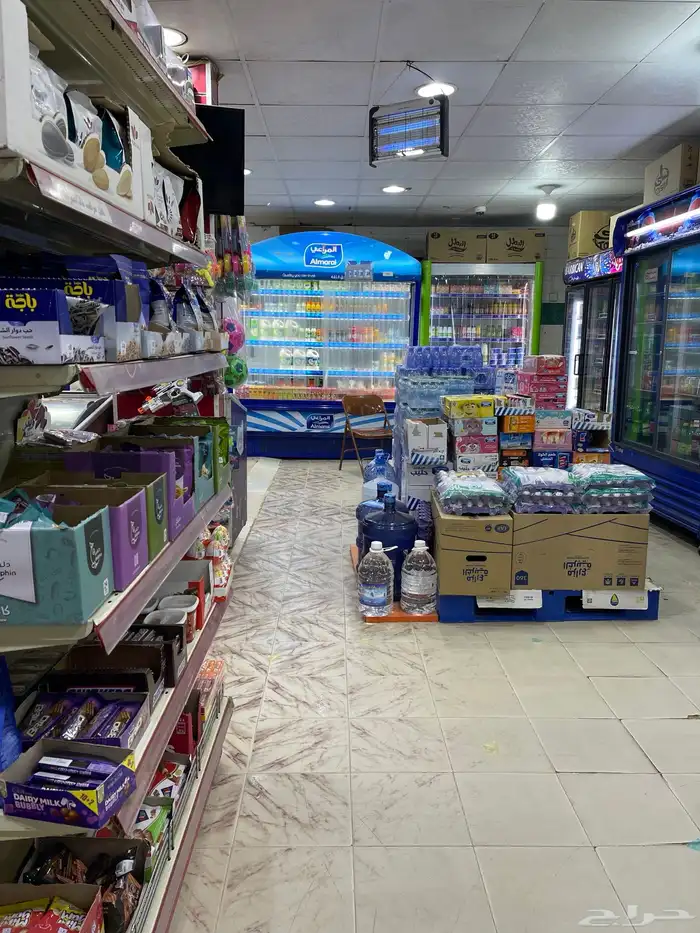 سوبر ماركت للتقبيل او للبيع بكامل اغراضه في سبت الجارة 2