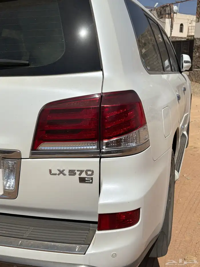 جيب لكزس 2015 2