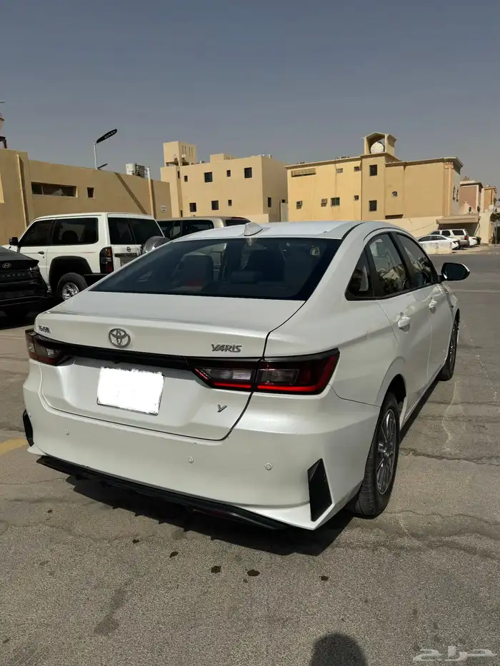 تويوتا يارس 2024 5