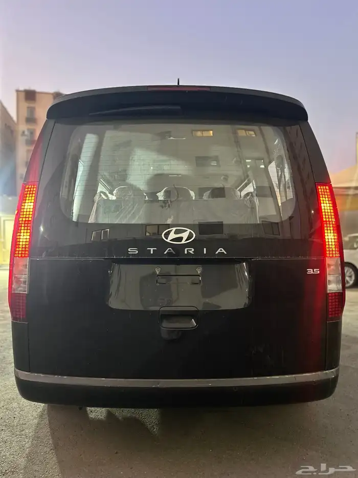 ستاريا بنزين 9 ركاب 2026 2