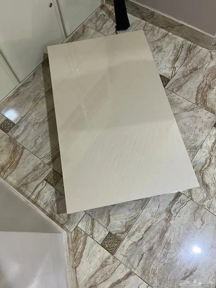 طاوله تقديم 1