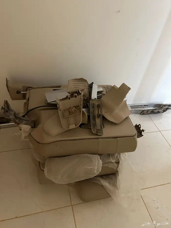 مراتب   جناح   سلة .. جيب لاندكروزر جكسار 2015 0