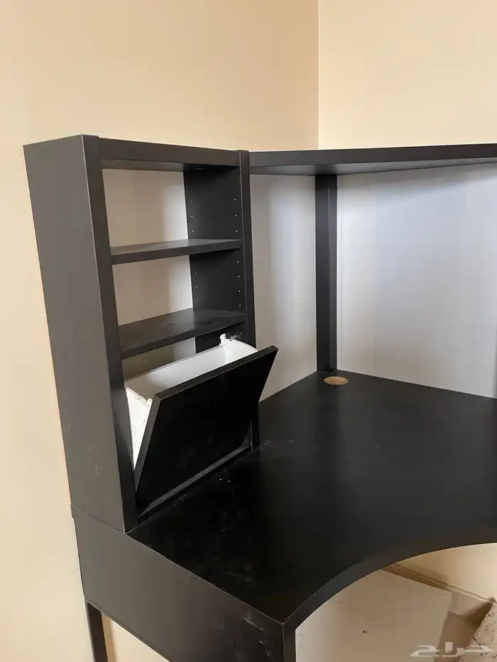 طاولة قيم اخت الجديده 1