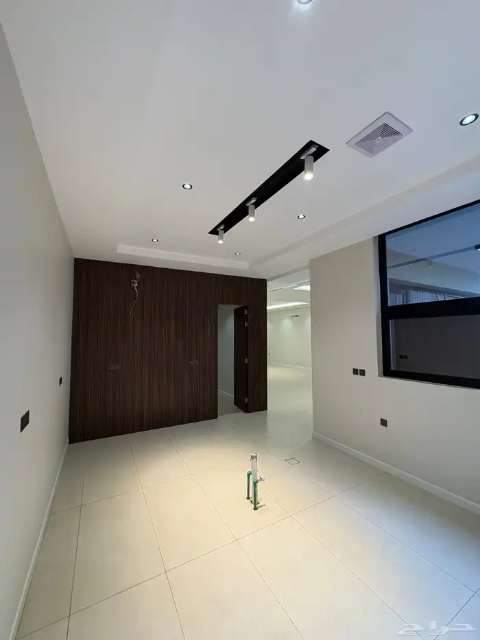 فيلا فاخرة للبيع بحي الصواري - ابحر الشمالية 275م 13