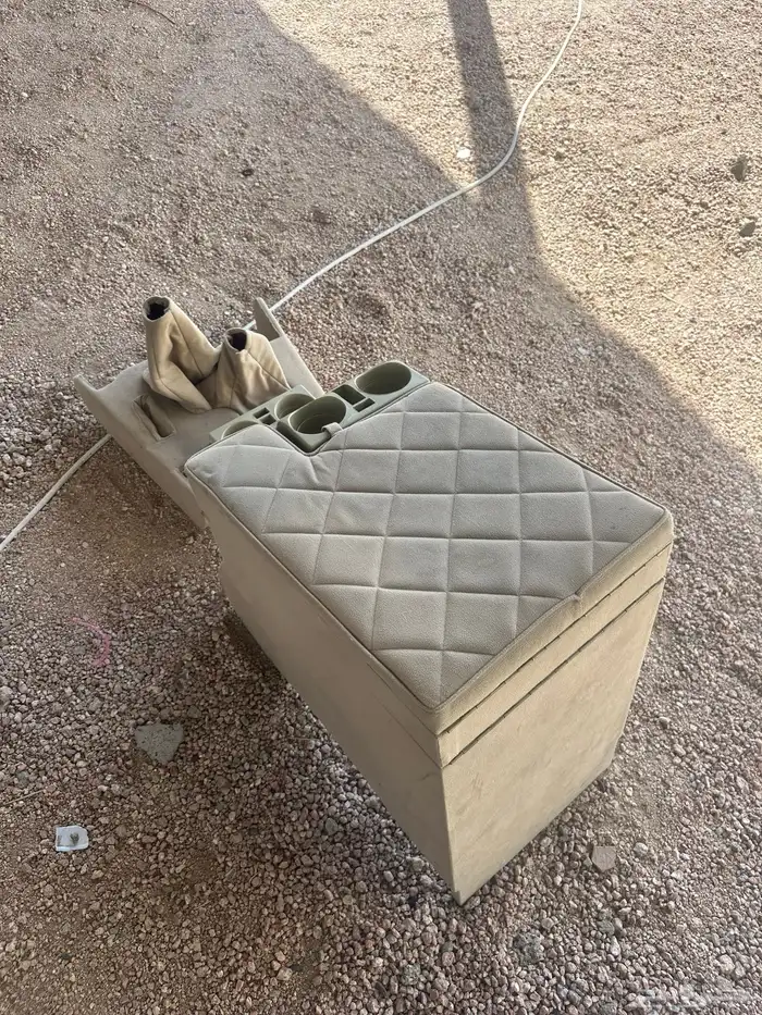 مريات ويايات وتكايه لاند كروزر 4