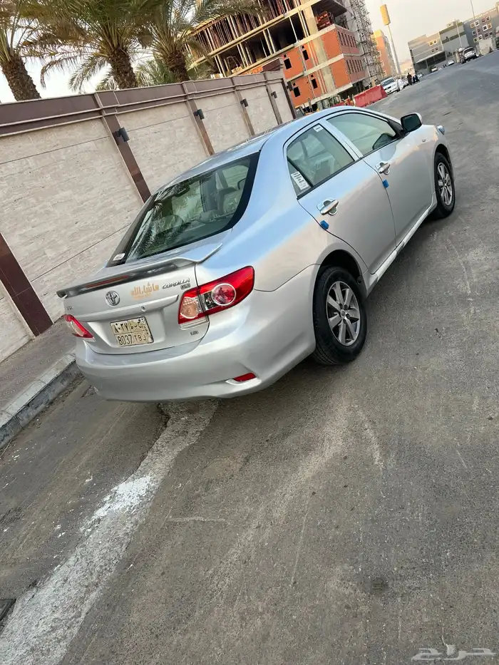 للبيع كورلا 2013 4