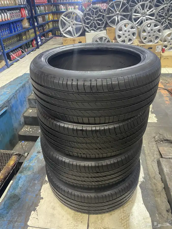 طقم كفرات مشلان255 45 21 استخدام 4 ايام 9