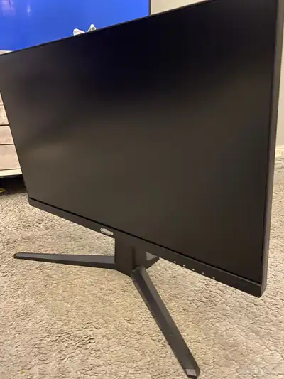 شاشة قيميق 180Hz index