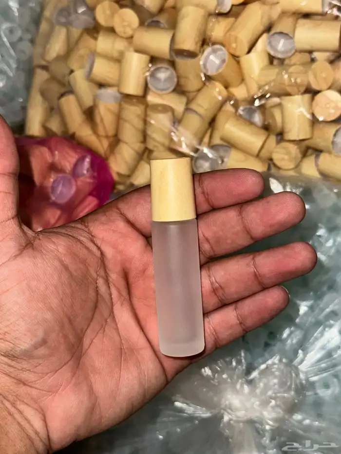 عبوات العطور وعبوات القلوس بالكميات 5