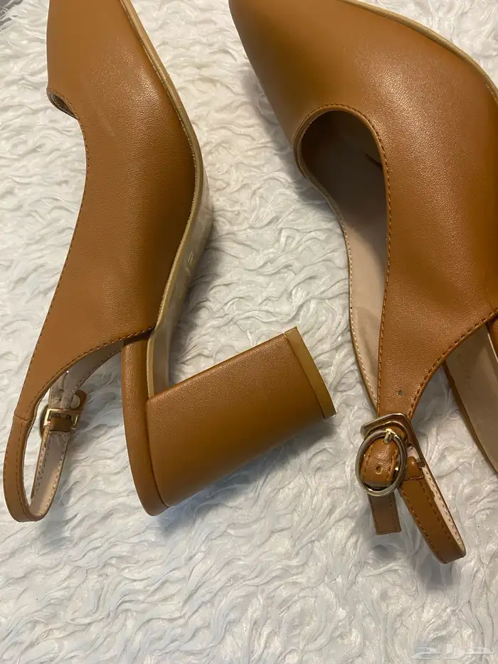 9 احذيه بسعر مغري 16