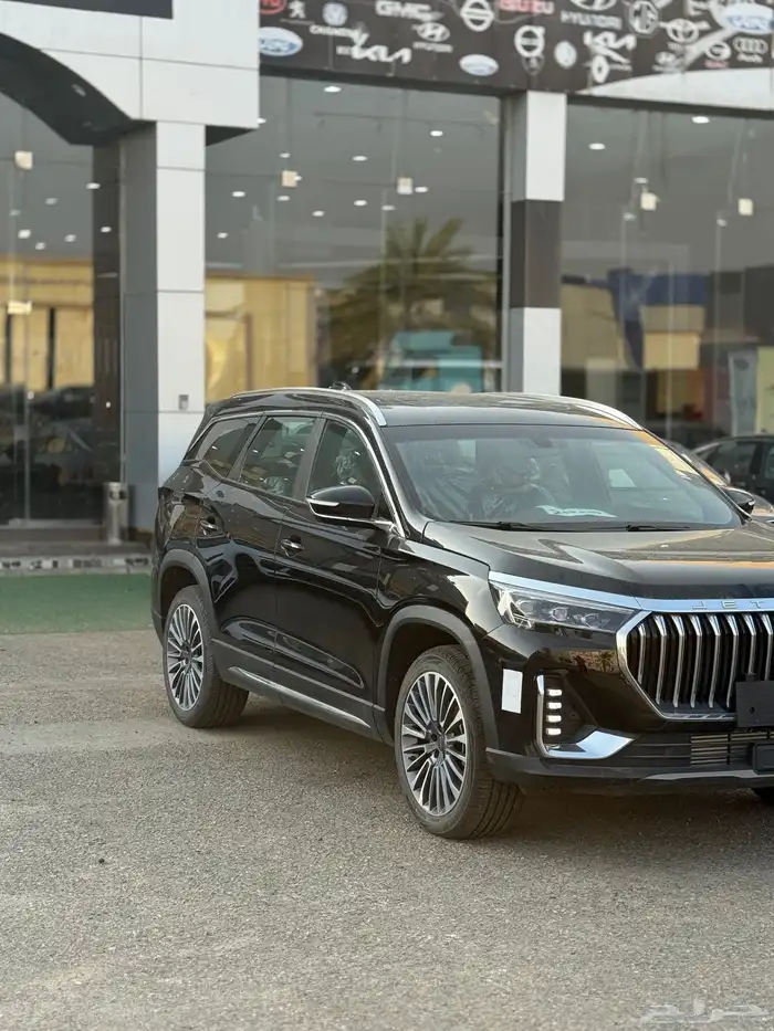 جيتور x90 بلس لاكجري 2025 عرض خاص 89000 قبل الضريبه 3
