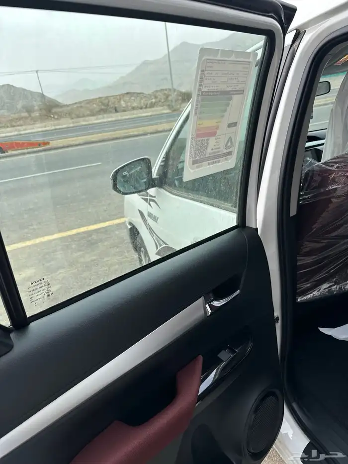 هايلوكس 2025 بنزين اصفار بطاقة جمركية اقل سعر 18