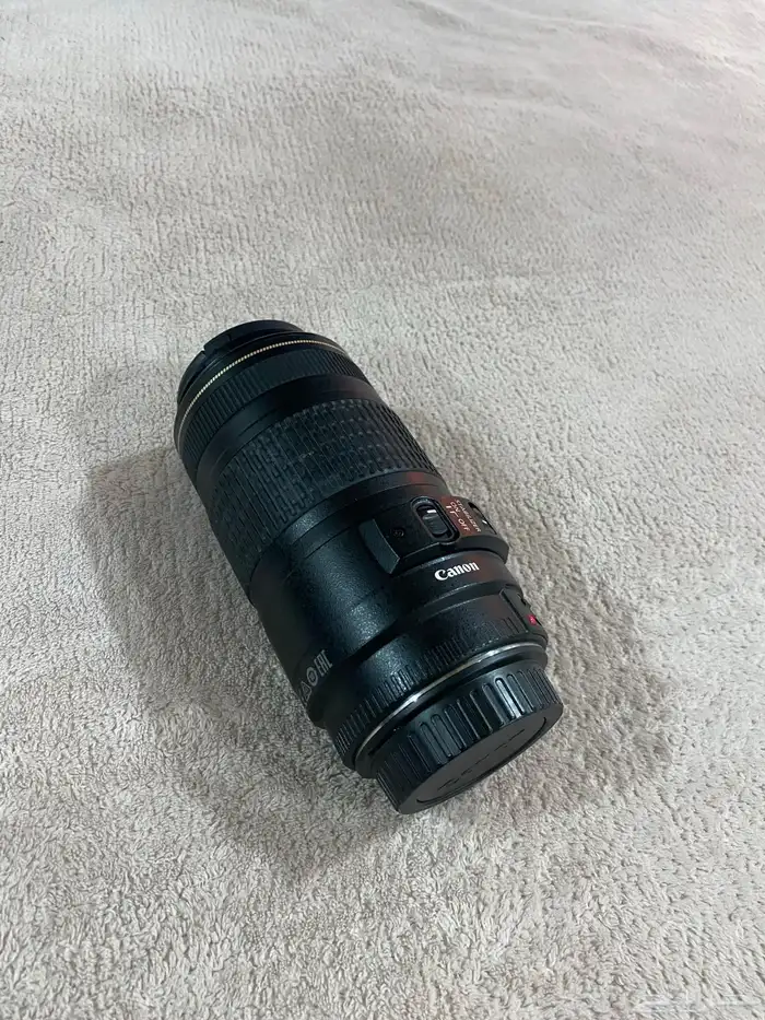 CANON EF 70-300 mm 0