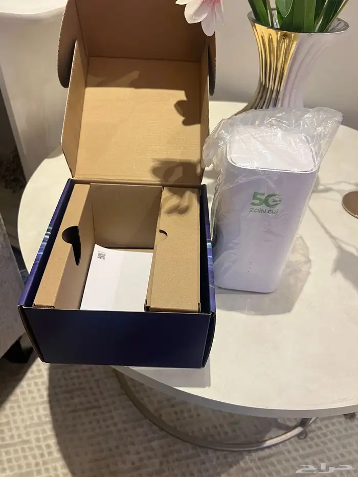 جهاز راوتر زين 5G شبه جديد مع كامل اغراضه 1