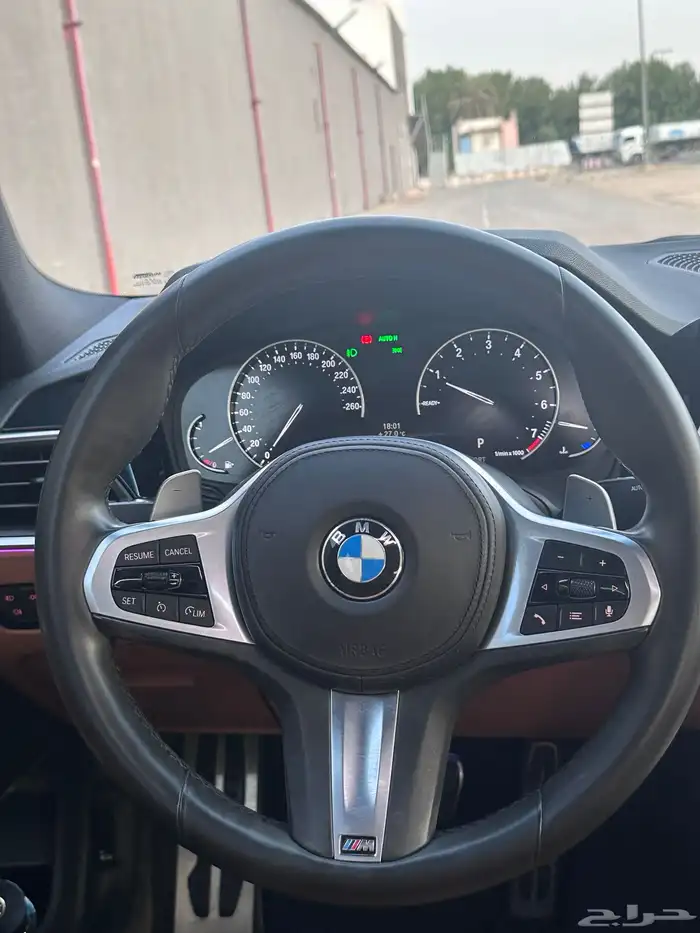 بي ام دبليو 330i 2021 وكالة تشييكات وكالة الفردان 14