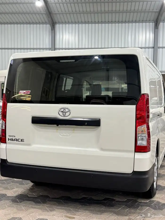 تايوتا هايس ( بضاعة ) 2025 بنزين 4