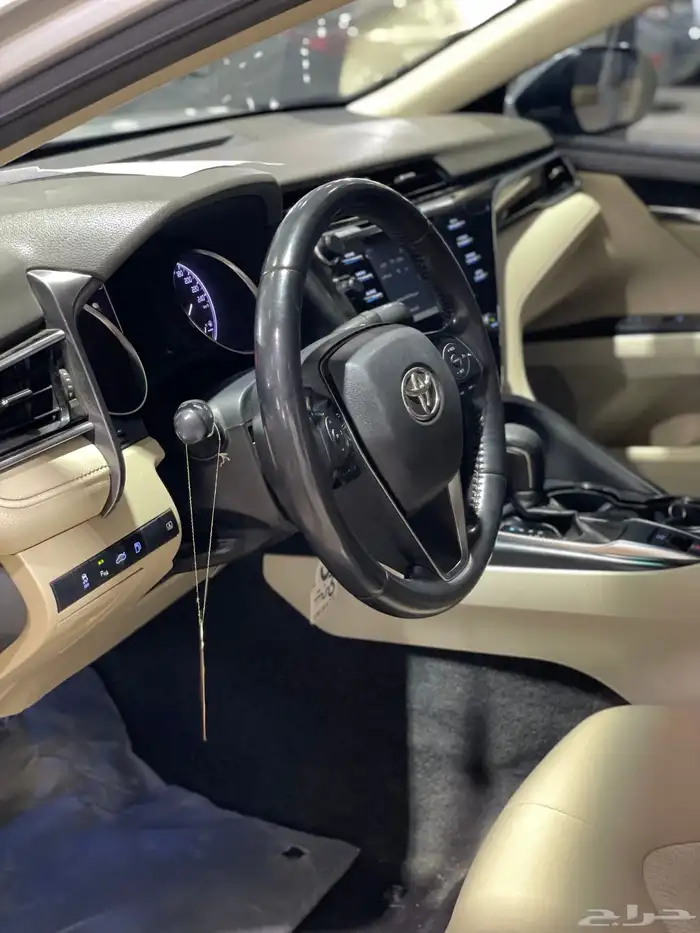 تويوتا كامري GLE بنزين 2018 وكاله 11