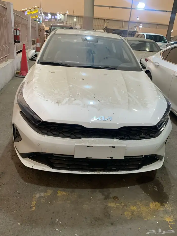 كيا اصفارK3 0