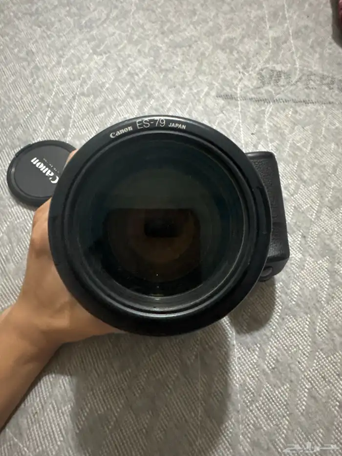 Canon 5d Mark iii.   lens 85m F1 2 3