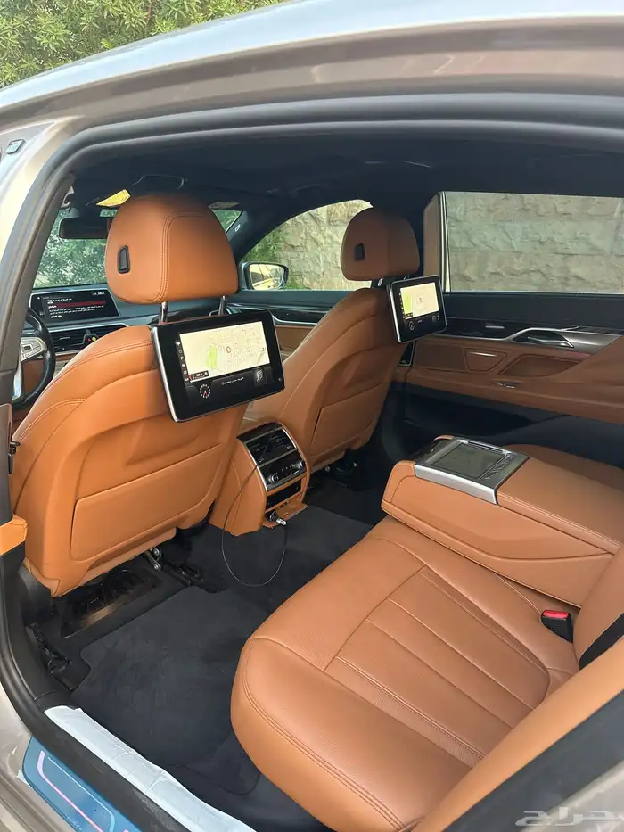 بي ام دبليو 730Li BMW فئة البزنس 1