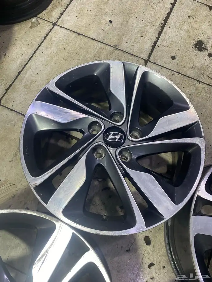 طقم  جنوط النترا 2015 مقاس 17 أصلية وكالة 5