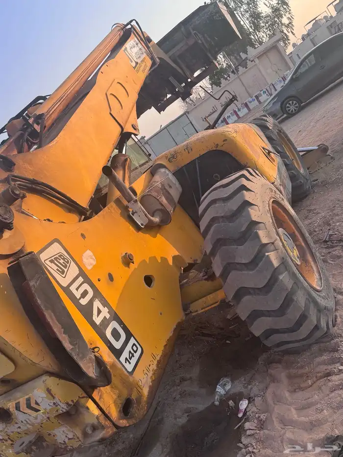 رافعه شوكيه JCB 14 متر للبيع 5