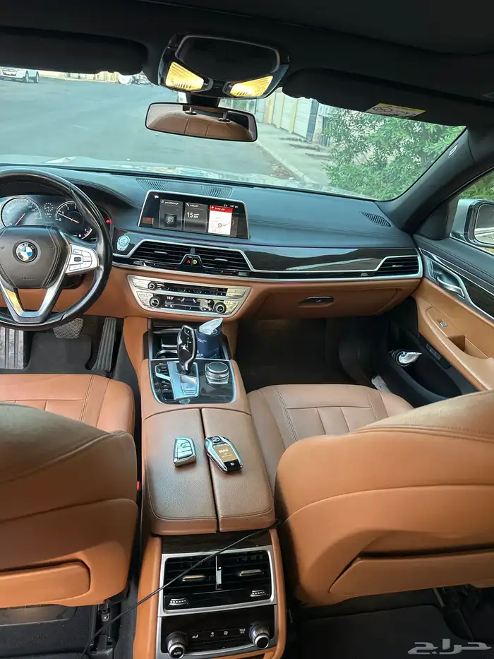بي ام دبليو 730Li BMW فئة البزنس 6