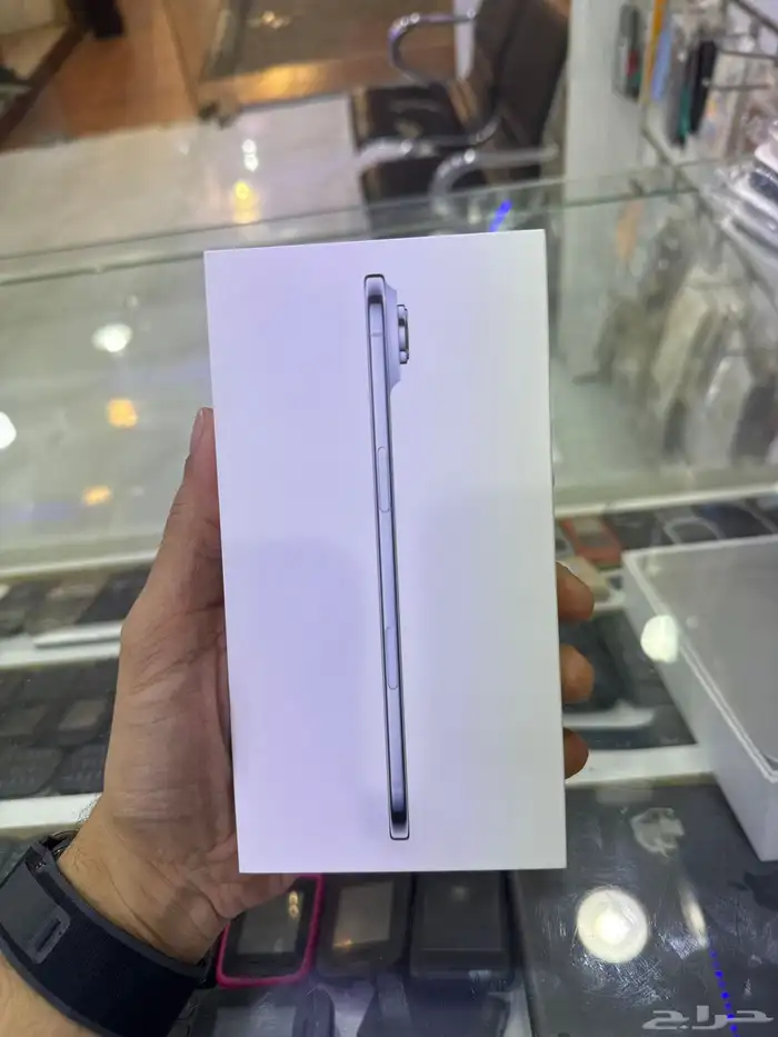 ايفون اير ازرق 256 جديد 0