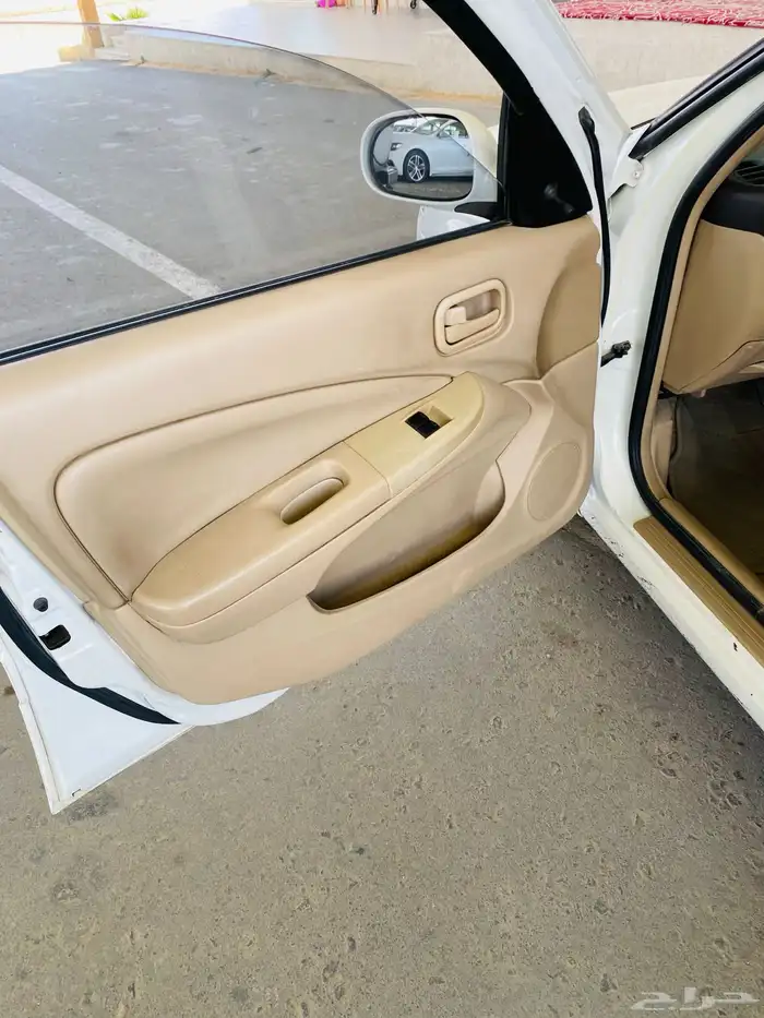 نيسان صنى 2010 10