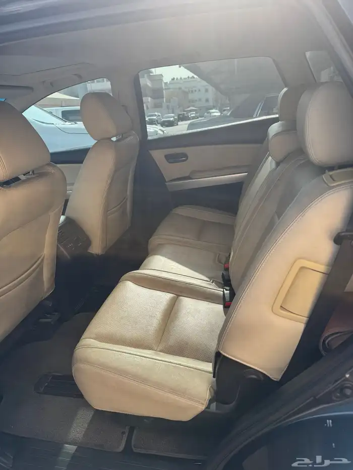 مازدا نظيف جدا على الشرط 7